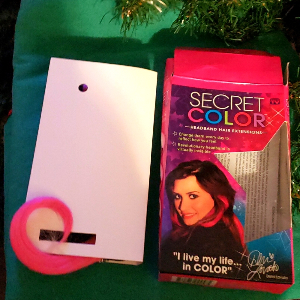 Lot of 2 secret color headband hair extensions